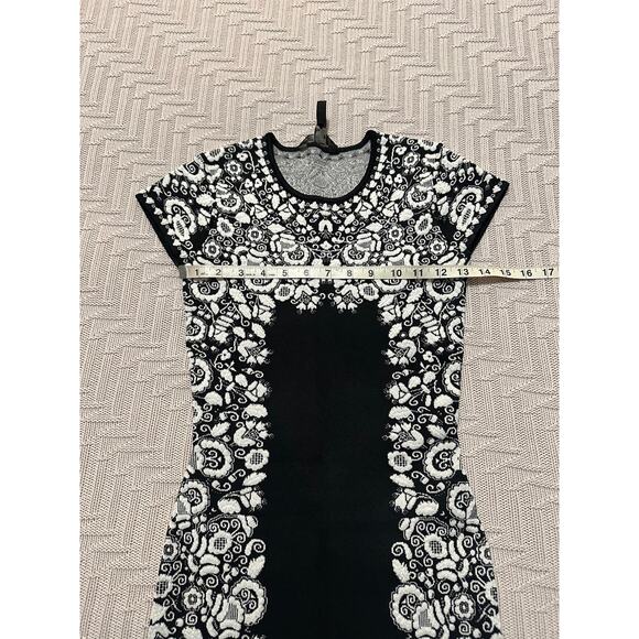 BCBGMaxazria black and white bodycon dress size XS - Picture 6 of 7